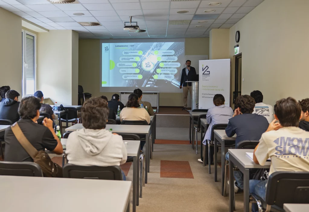 Wizyta studentów Universidad de Monterrey (UDEM) w Łukasiewicz – Górnośląskim Instytucie Technologicznym