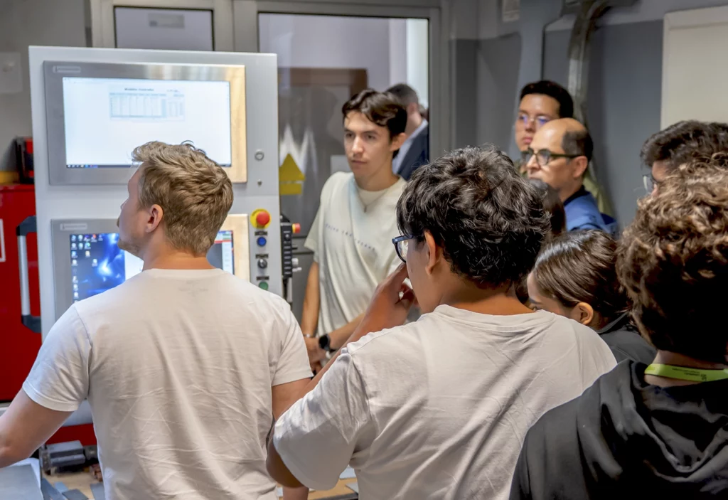 Wizyta studentów Universidad de Monterrey (UDEM) w Łukasiewicz – Górnośląskim Instytucie Technologicznym