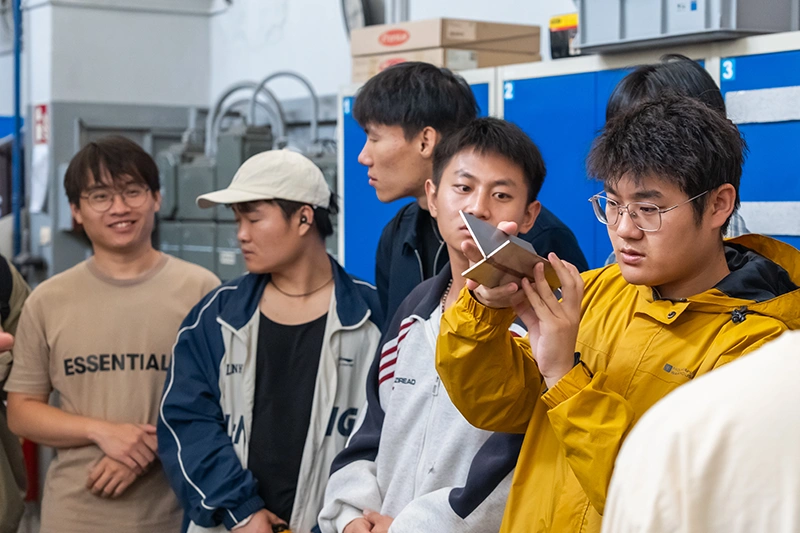 Studenci z Yanshan University (Chiny) w Łukasiewicz – GIT