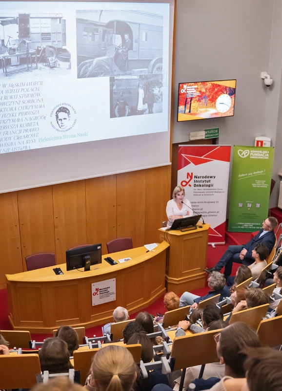 wydarzenie popularnonaukowe „PromieNIOtwórczość”