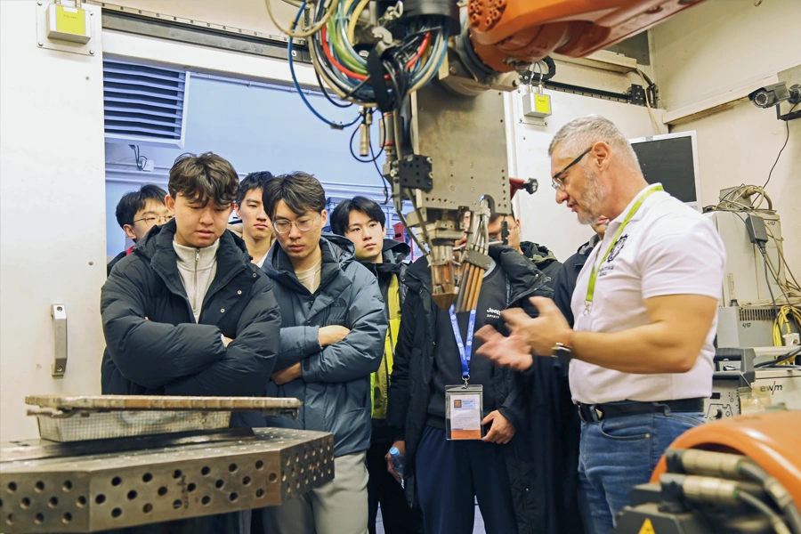 Studenci Yanshan University odwiedzili Łukasiewicz – GIT podczas Winter Camp