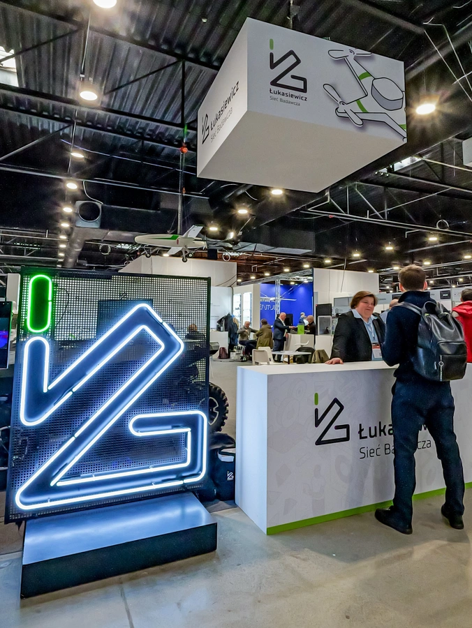 Łukasiewicz – GIT na targach Drone World Expo 2026