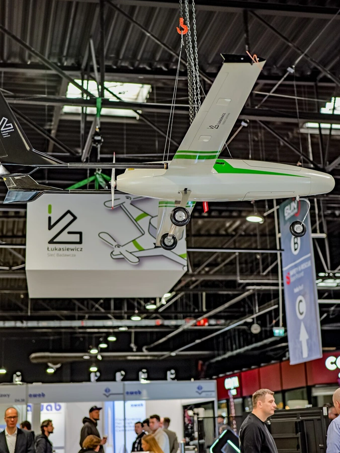 Łukasiewicz – GIT na targach Drone World Expo 2026