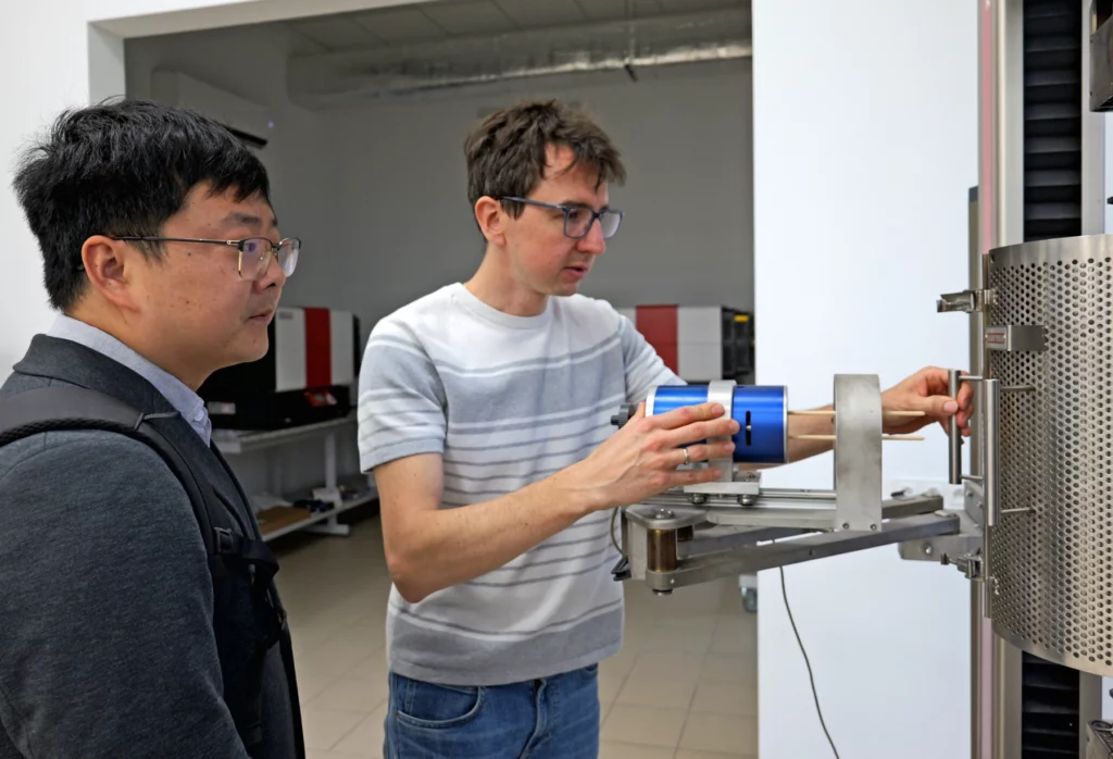 Professor Yujiao Ke visits Łukasiewicz – GIT
