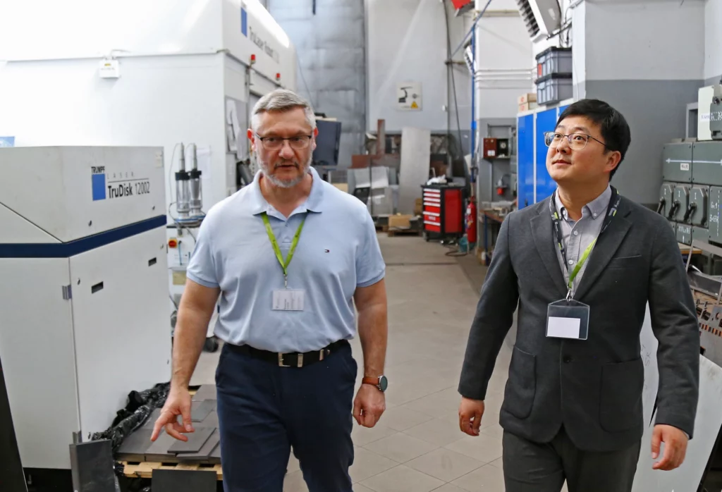 Professor Yujiao Ke visits Łukasiewicz – GIT