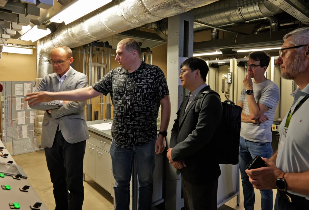 Professor Yujiao Ke visits Łukasiewicz – GIT