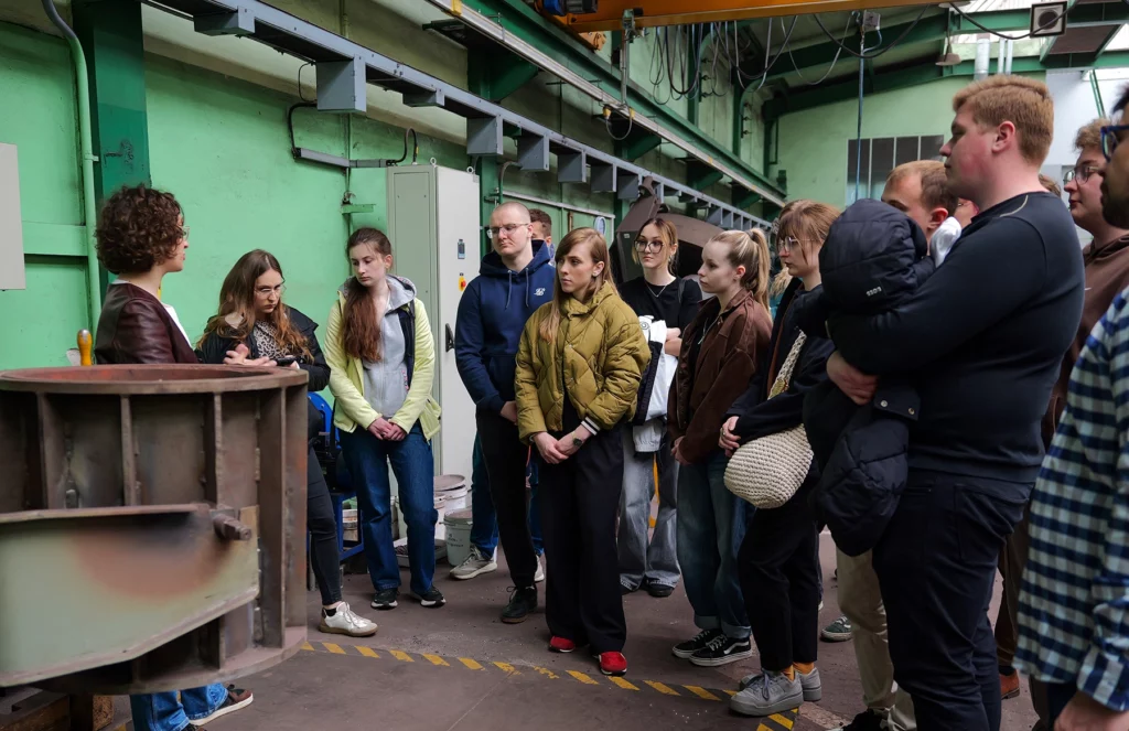 Students from technical universities visit Łukasiewicz – GIT