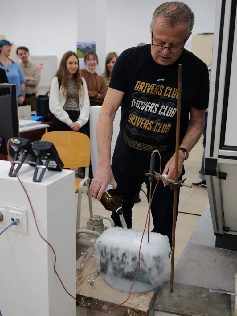 Students from technical universities visit Łukasiewicz – GIT