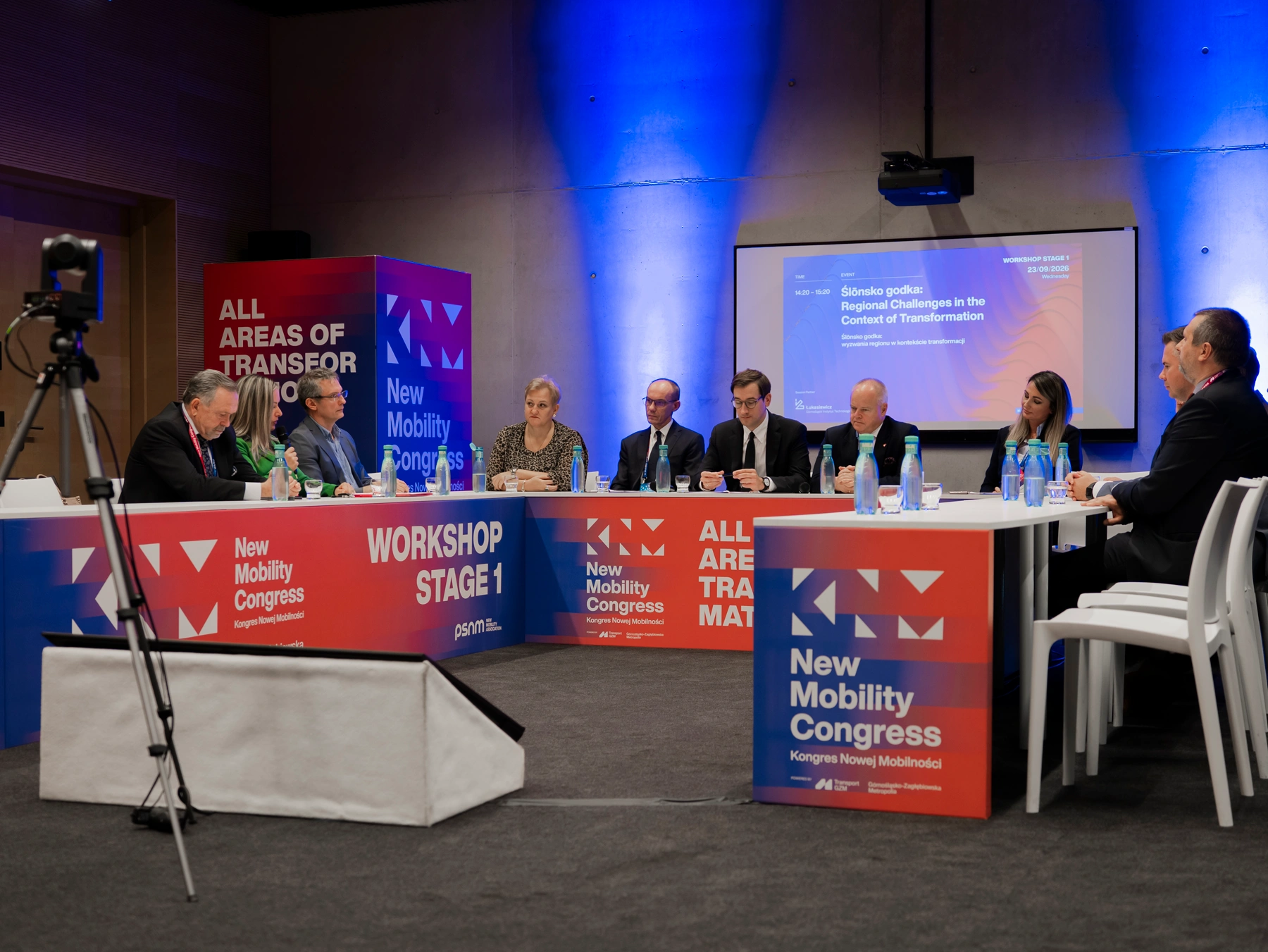 Uczestnicy workshopu „Ślōnsko godka” poświęconego transformacji Śląska podczas Kongresu Nowej Mobilności 2026 w Katowicach